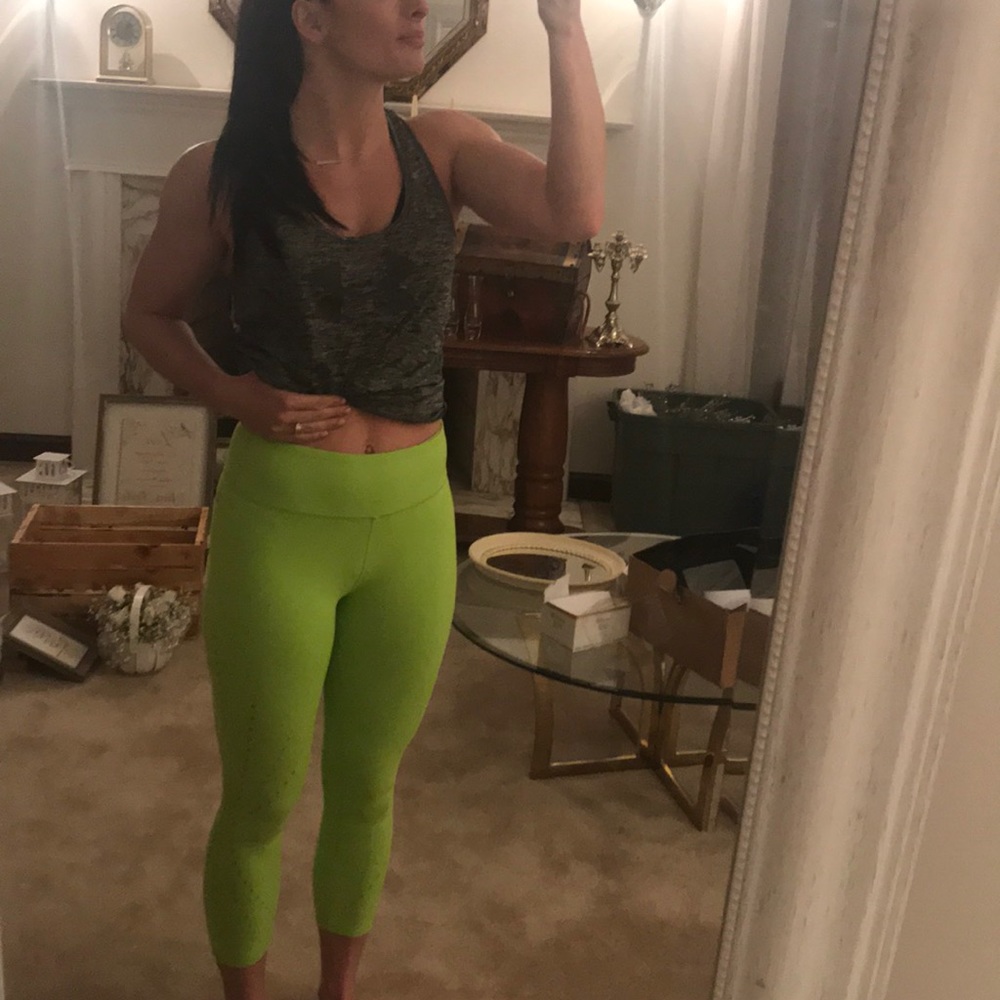 Fabletics workout capris!